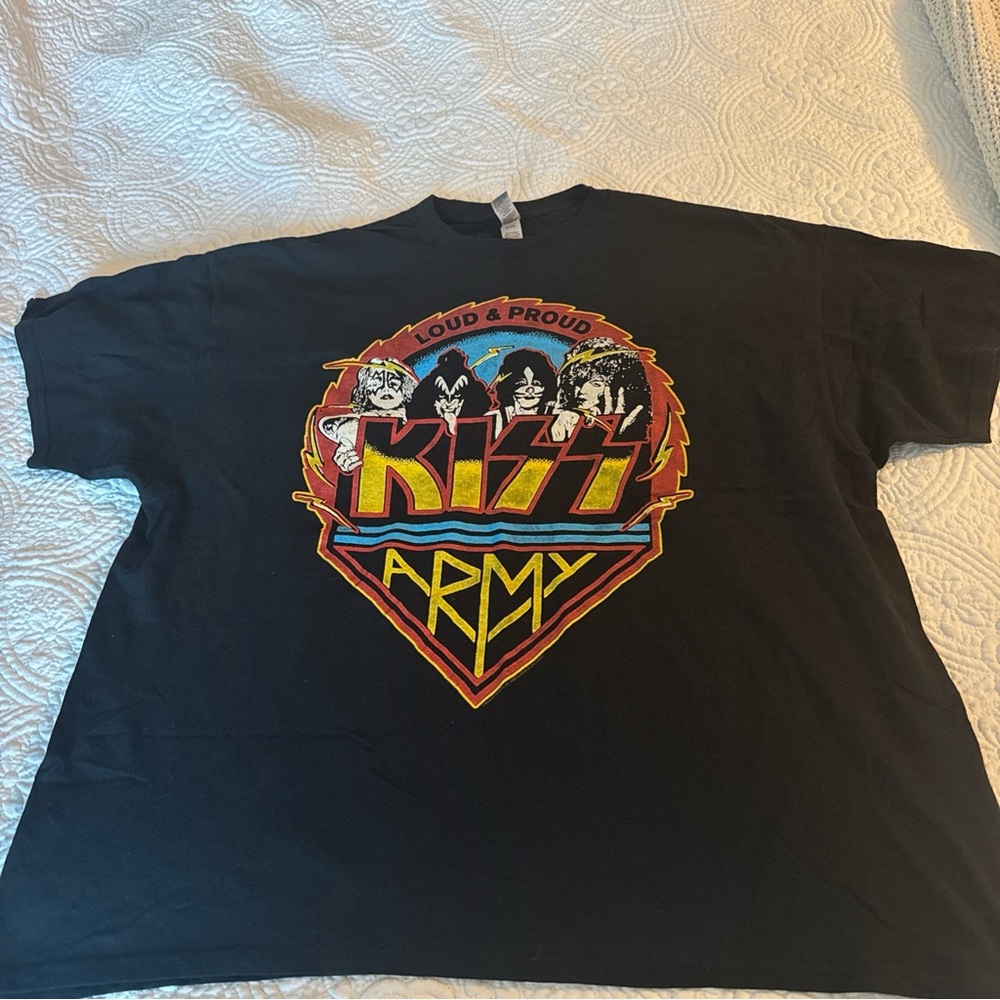 Kiss Black Loud & Proud Graphic Tee
